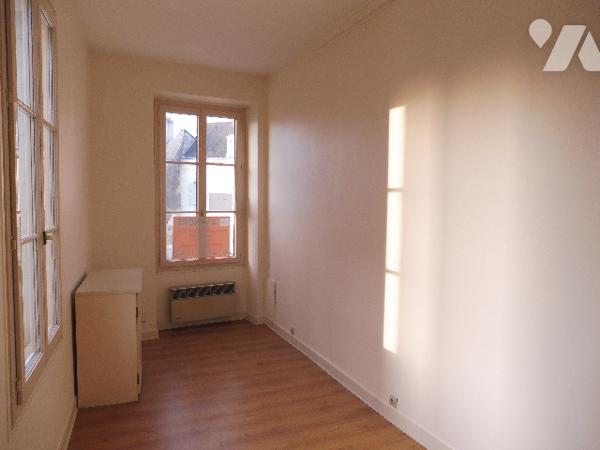 Immeuble à vendre, Baugé, 49150 Baugé-en-Anjou