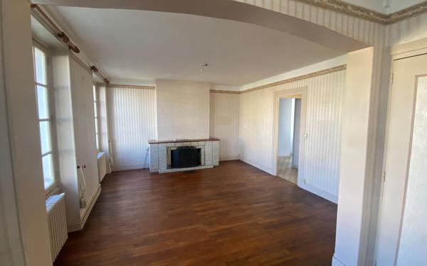 Maison à vendre    4 pièces • 105 m2 La Rochelle