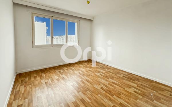 Appartement à vendre    3 pièces • 69,45 m2 Mantes-la-Jolie