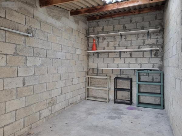 Garage - Parking à vendre à Quimper dans le Finistère (29000), ref : 29127-1185