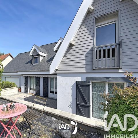 Maison à vendre 8 pièces 168 m² Saint-Léger-du-Bourg-Denis