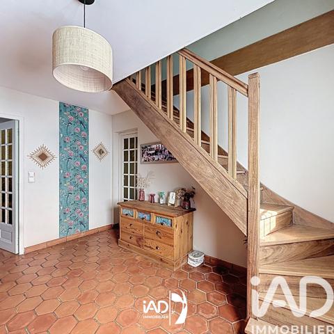 Maison à vendre 8 pièces 168 m² Saint-Léger-du-Bourg-Denis