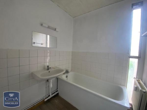 Appartement à louer 3 pièces 63.49m² Carpentras (84200)