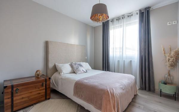 Maison à vendre    10 pièces • 200 m2 Ormesson-sur-Marne