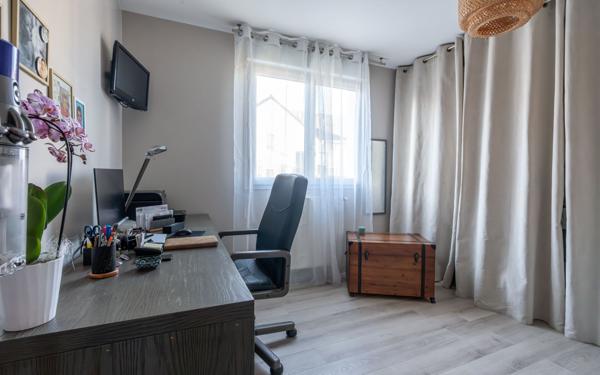 Maison à vendre    10 pièces • 200 m2 Ormesson-sur-Marne