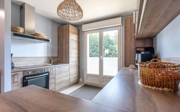 Maison à vendre    10 pièces • 200 m2 Ormesson-sur-Marne