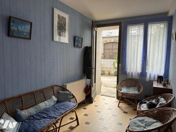 Maison de ville à deux pas du port