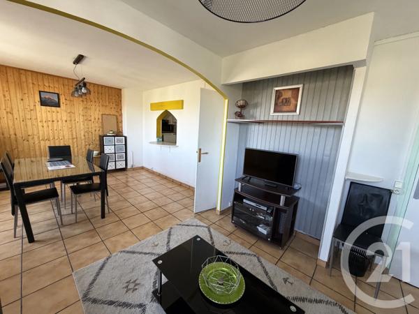 Appartement T4 à vendre  4 pièces - 61,59 m 2   LANNEMEZAN  - 65