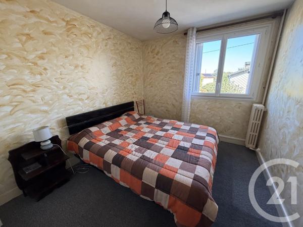 Appartement T4 à vendre  4 pièces - 61,59 m 2   LANNEMEZAN  - 65