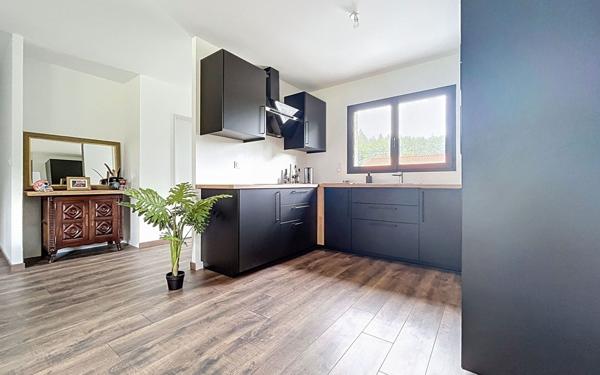 Maison à vendre    4 pièces •  Loures-Barousse