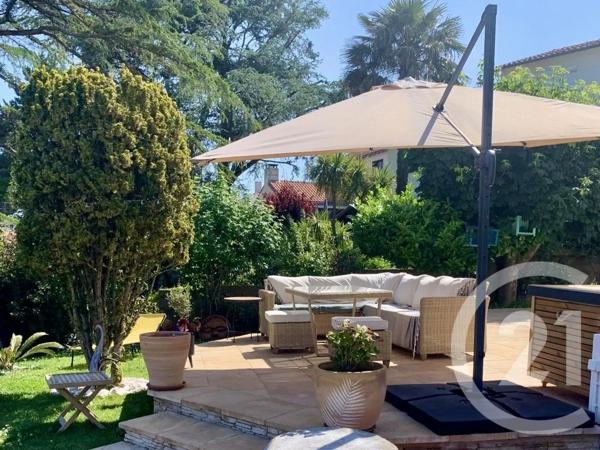 Maison à vendre  5 pièces - 120 m 2   PORNIC  - 44