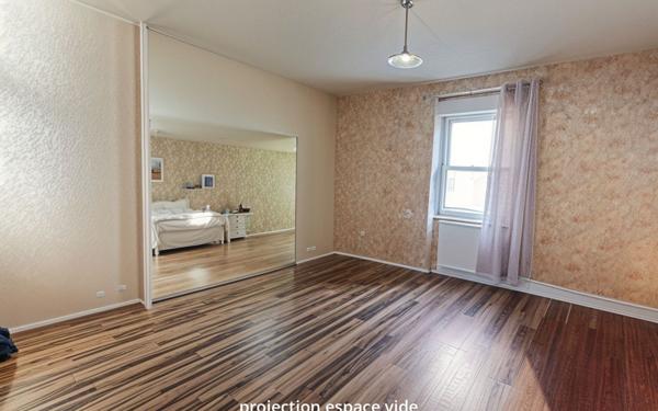 Maison à vendre    5 pièces •  Le Creusot