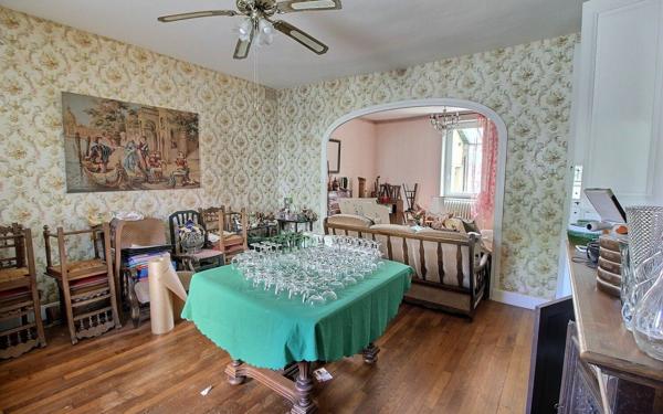 Maison à vendre    5 pièces •  Le Creusot