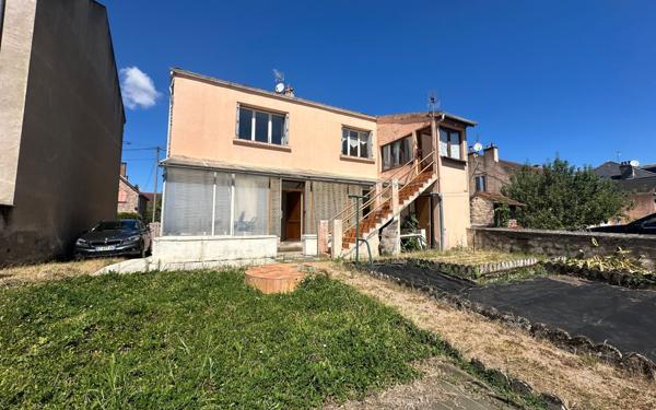 Maison à vendre    5 pièces •  Le Creusot