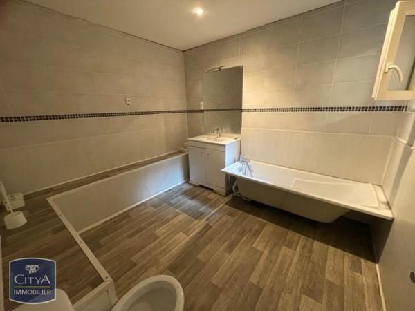 Local commercial à louer 452.09m²