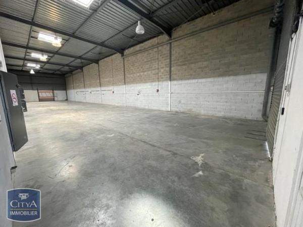 Local commercial à louer 452.09m²