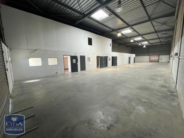 Local commercial à louer 452.09m²