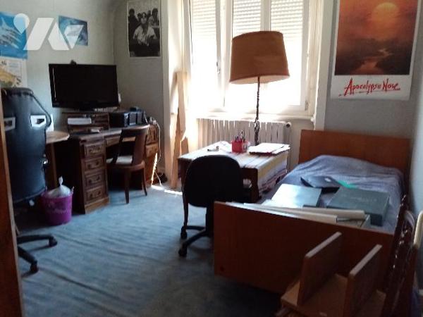 maison bourgeoise de 130 M² à 5 mns du centre ville , terrain 510 m²