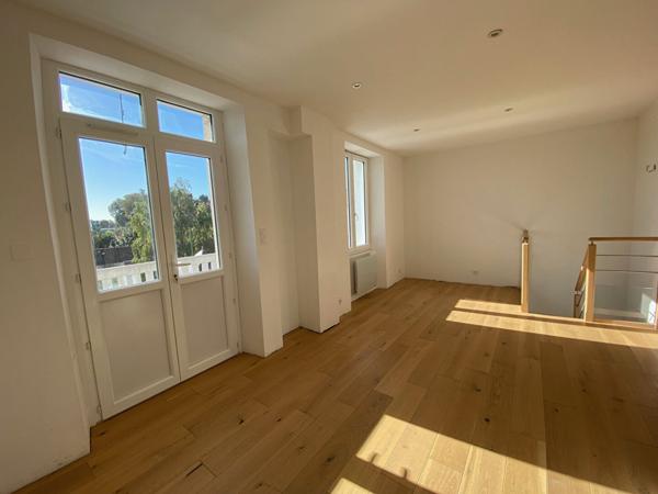 Nantes Bord de l'Erdre T4 Duplex 70 m2 avec terrasse de 40 m²,  
Nantes 44000