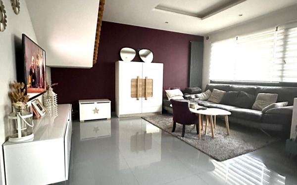 Maison à vendre    5 pièces • 83,24 m2 Ivry-sur-Seine