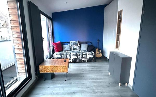 Maison à vendre    5 pièces • 83,24 m2 Ivry-sur-Seine