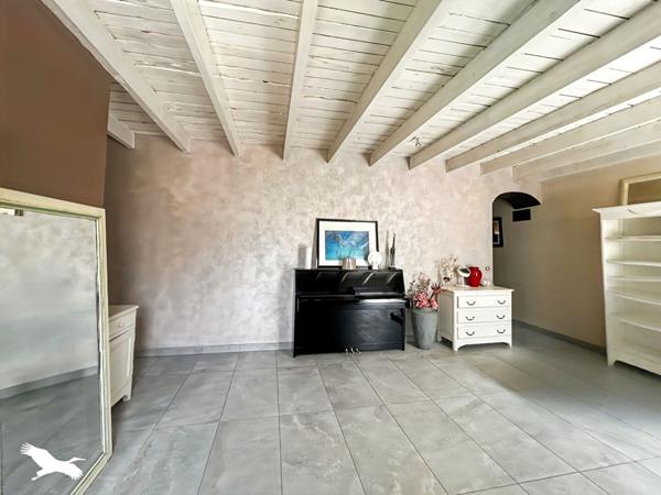 Maison à vendre |  Allauch |  7 pièces | 202,4 m²