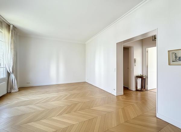 Appartement Suresnes 3 pièce(s) 78 m2
