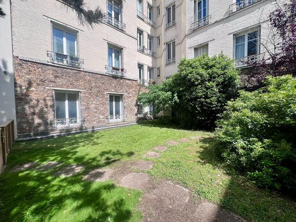 Appartement Suresnes 3 pièce(s) 78 m2