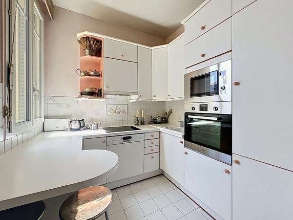 Appartement Suresnes 3 pièce(s) 78 m2