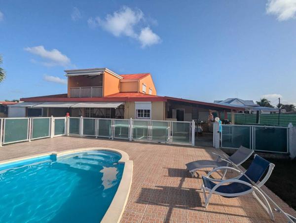 Vente Maison440 m² - 12 Pièces - SAINTE ANNE (97180)