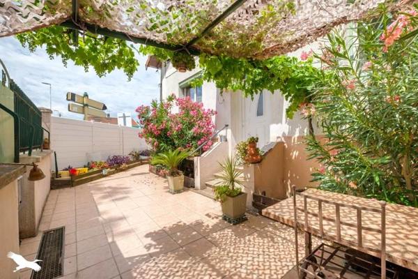Maison à vendre 442 000 € Vénissieux 6 p 140 m² DPE D