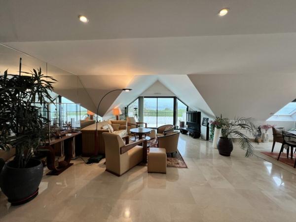 LARMOR PLAGE – Appartement T5 pleine vue mer