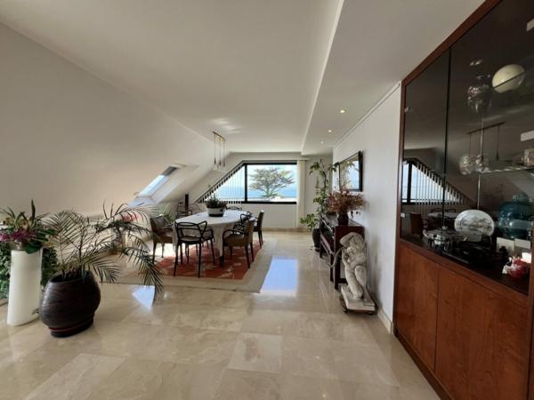 LARMOR PLAGE – Appartement T5 pleine vue mer