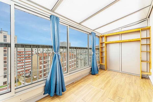 Appartement lumineux de 42 m² en dernier étage