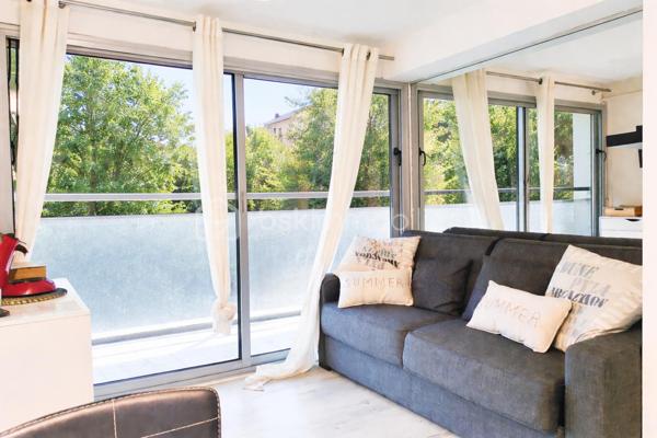 Studette de 13,84 m²