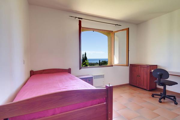 Saint-Aygulf maison vue mer 6 chambres piscine garage