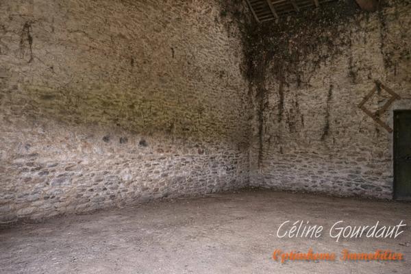 Maison 8 pces, 150 m², granges et jardin