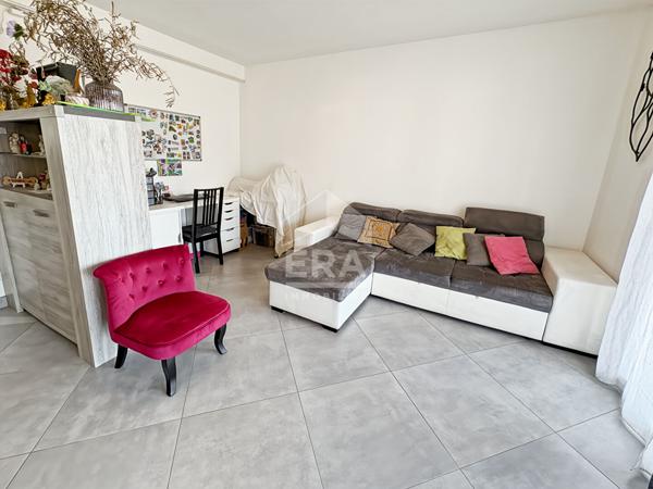 SEPTEMES LES VALLONS - Maison T5 de 123m2 sur parcelle de 475m2