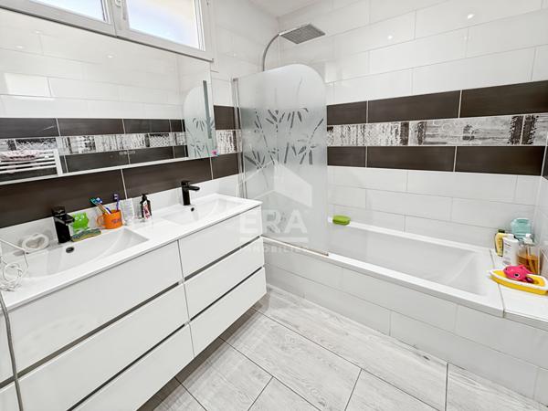 SEPTEMES LES VALLONS - Maison T5 de 123m2 sur parcelle de 475m2