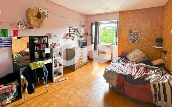Appartement à vendre    4 pièces • 97 m2 Ruoms