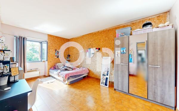 Appartement à vendre    4 pièces • 97 m2 Ruoms