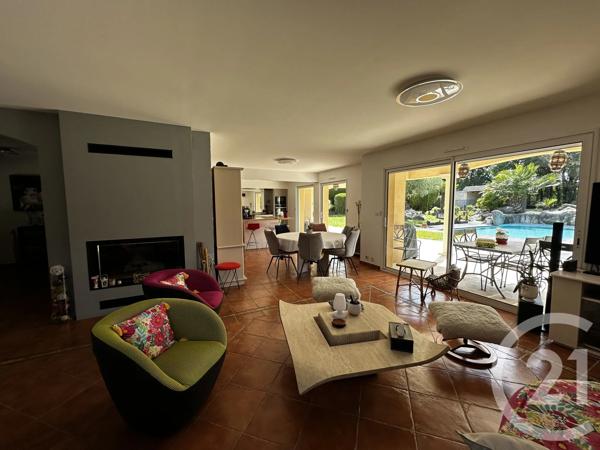 Maison à vendre  6 pièces - 190 m 2   VERTOU  - 44
