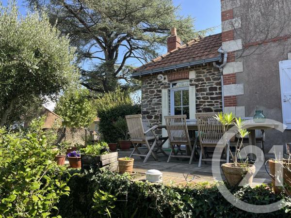 Maison à vendre  5 pièces - 185 m 2   LA BAULE  - 44