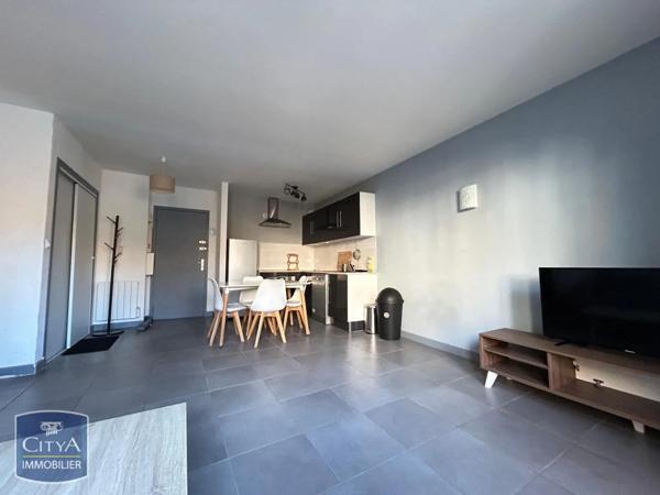 Appartement à louer 2 pièces 46.27m²