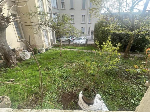 TRES BEAUX BUREAUX OU APPARTEMENT -PARC SALVATOR -MULHOUSE CENTRE