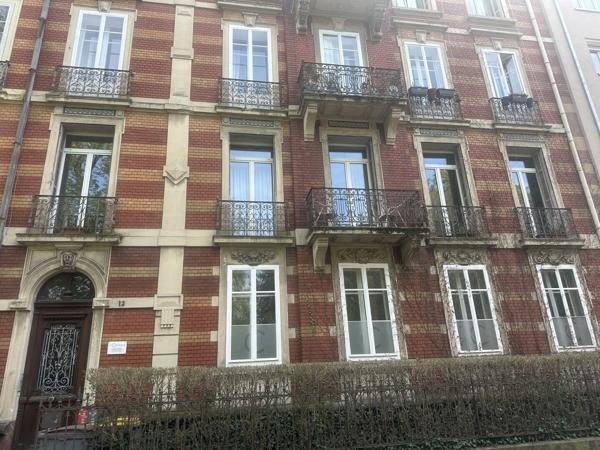 TRES BEAUX BUREAUX OU APPARTEMENT -PARC SALVATOR -MULHOUSE CENTRE
