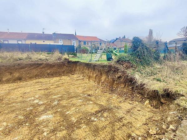 Superbe terrain au calme, prêt pour démarrer votre projet