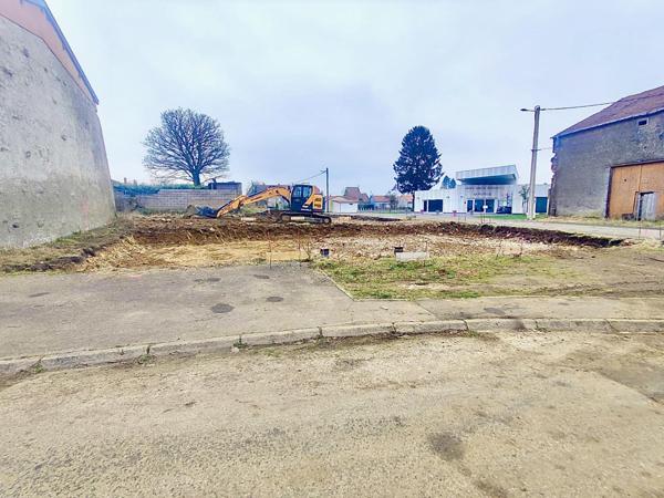 Superbe terrain au calme, prêt pour démarrer votre projet