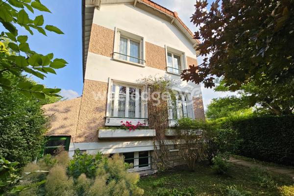 Maison à vendre 8 pièces de 139 m² à Conflans-Sainte-Honorine