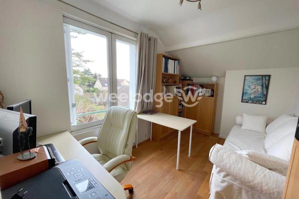 Maison à vendre 8 pièces de 139 m² à Conflans-Sainte-Honorine